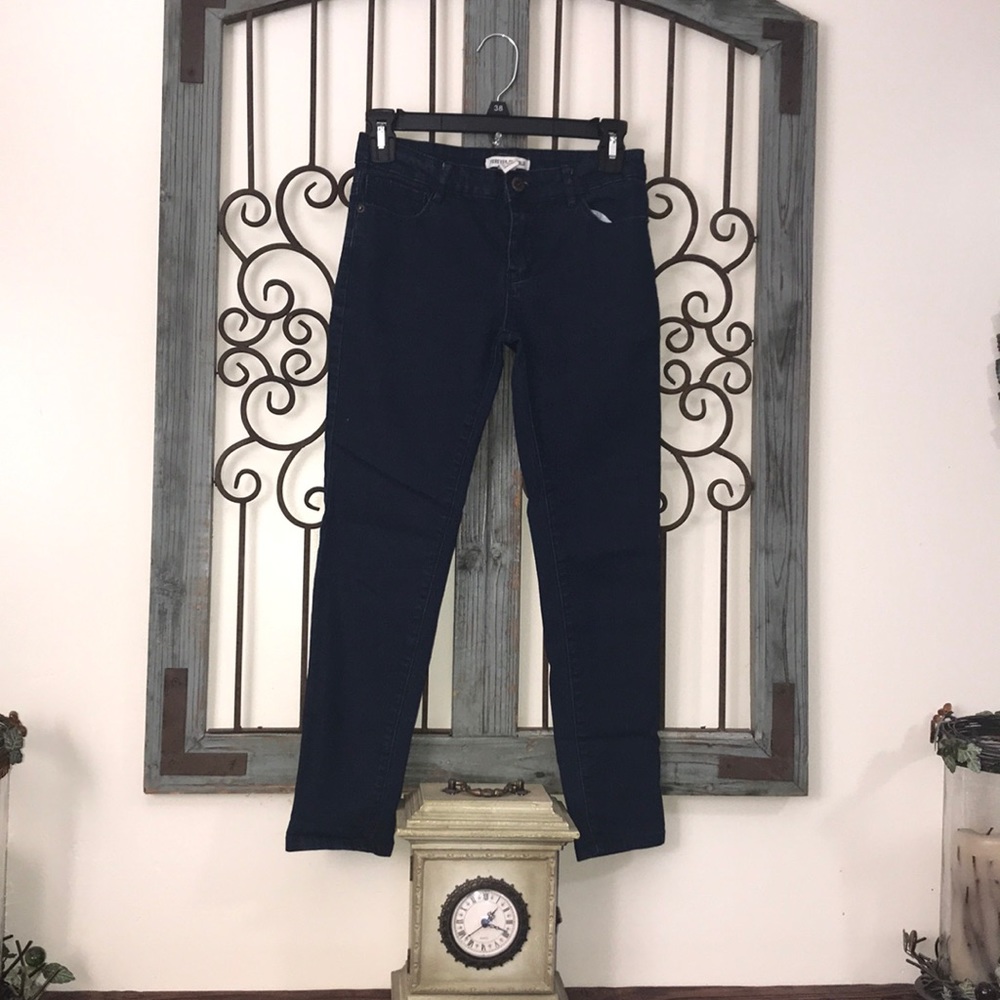 Forever 21 Girls dark wash jeans